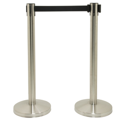 Set 2 COLONNINE SEGNAPERCORSO con nastro NERO 210cm Budget Retractable Securit
