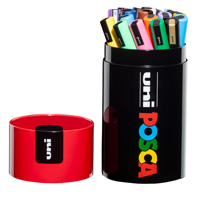 Gift Box c/coperchio rosso 18 marcatori Uni Posca PC5M punta media col.ass. UNI